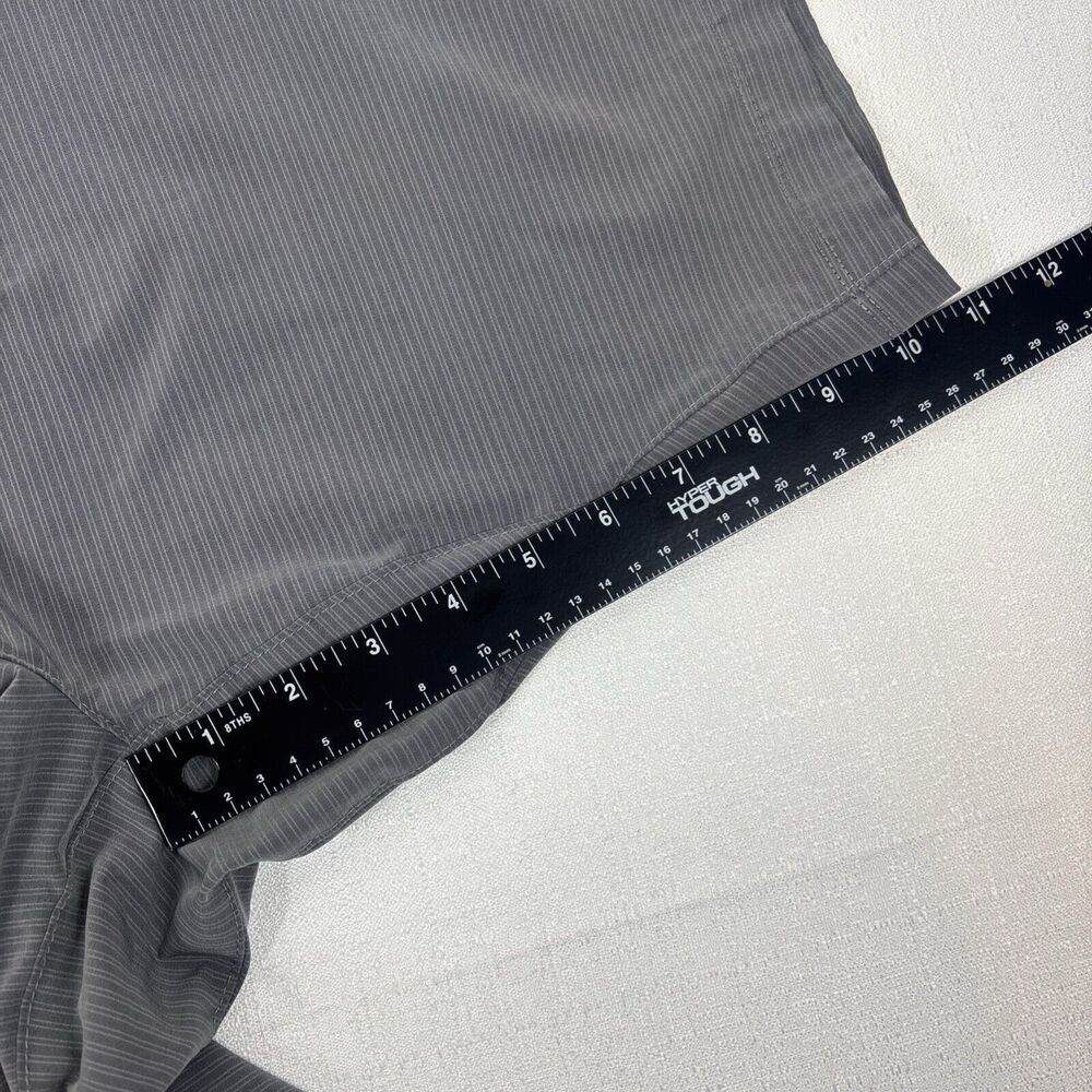 Hang Ten Men's Size 40 Grey Light Stripe Athletic Short‎ Flat Front - Picture 12 of 15